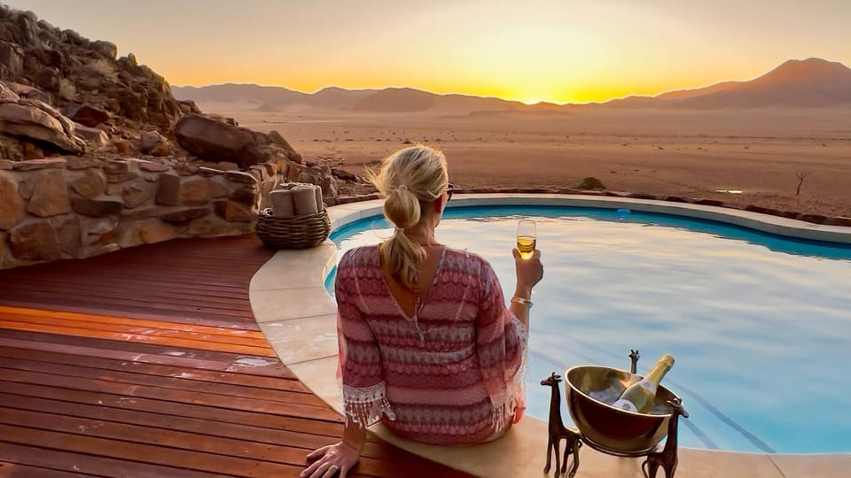 Patio, Day, People, Natural landscape, Mountain view, Pool view, Swimming pool, Sunrise, Sunset, sunbed