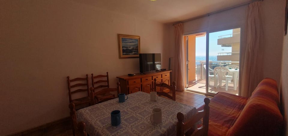 Living room, Sea view