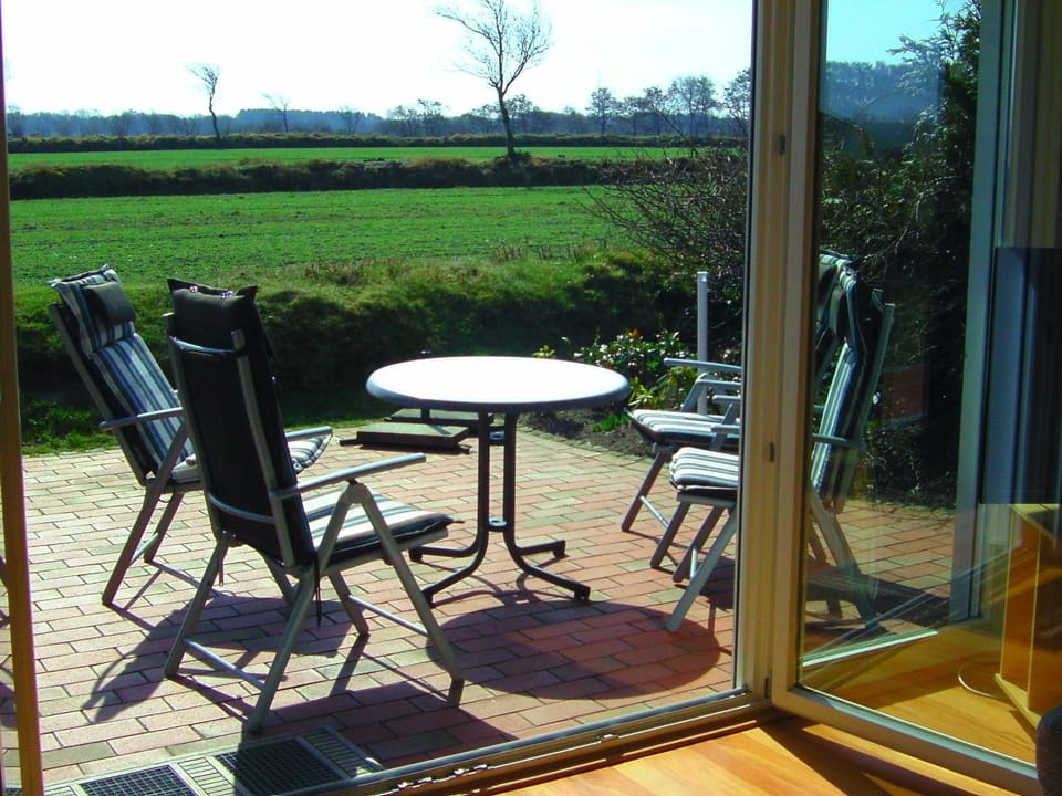 Garden, Balcony/Terrace