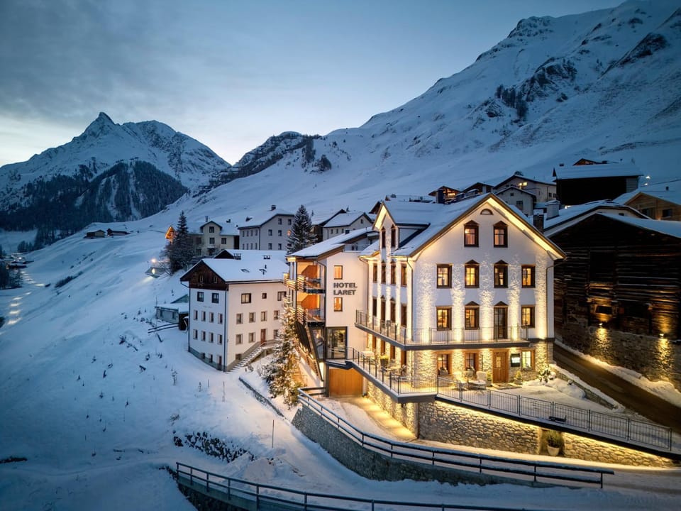 Property building, Natural landscape