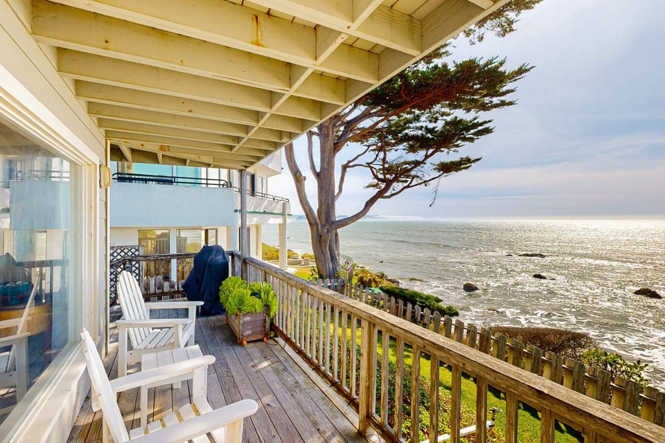 Oceanfront Delight House in Cayucos