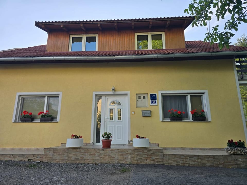 Apartman Majetić Apartment in Plitvice Lakes Park