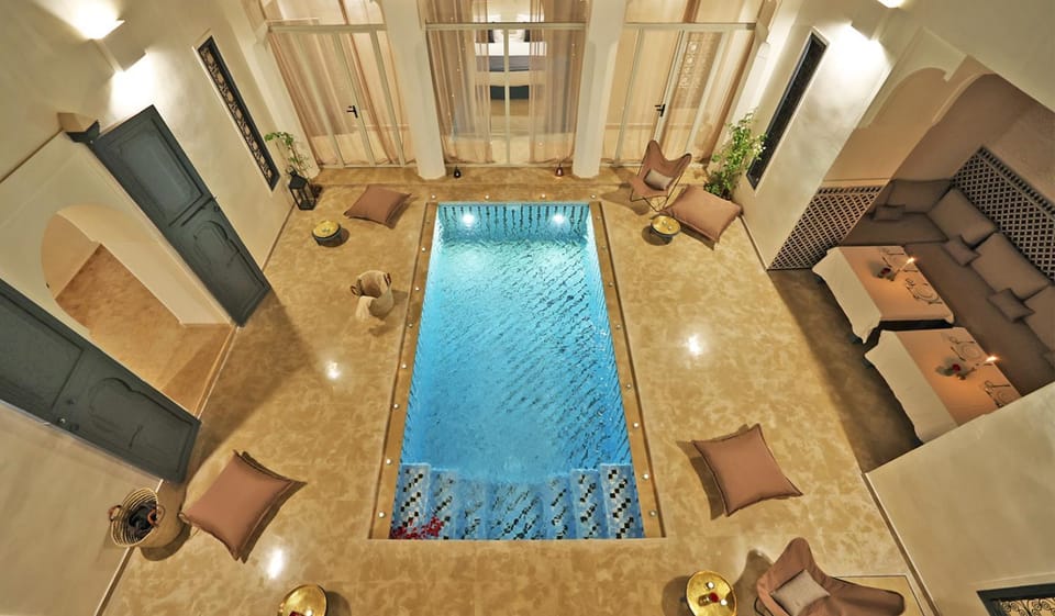 Pool view, Swimming pool
