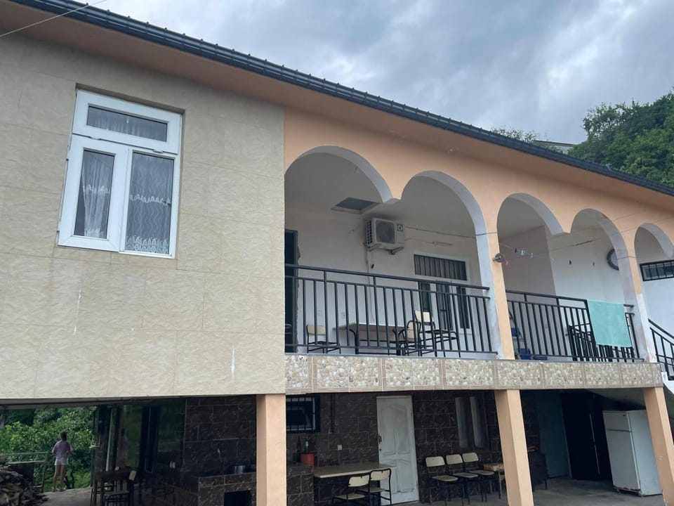 House Anna Bed and Breakfast in Batumi