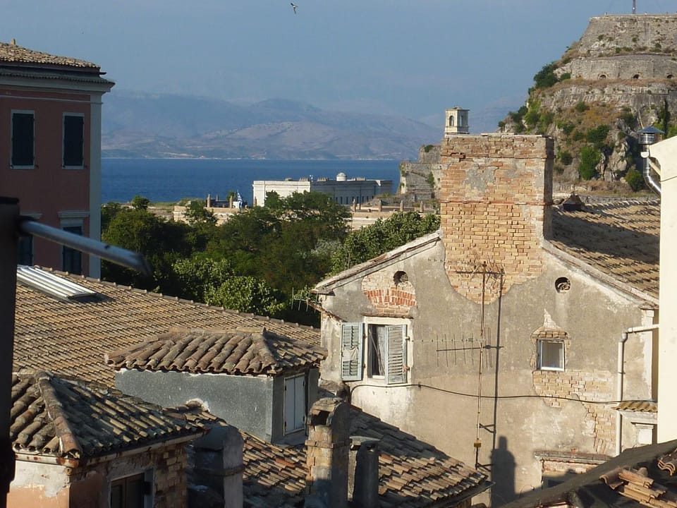 City view, Sea view