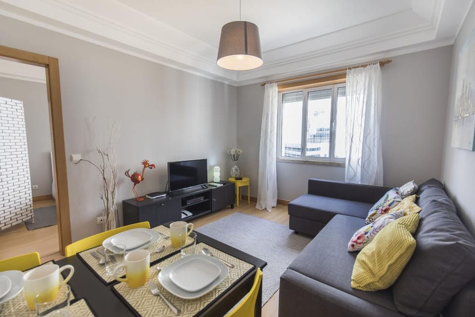 Communal lounge/ TV room, Living room, Seating area