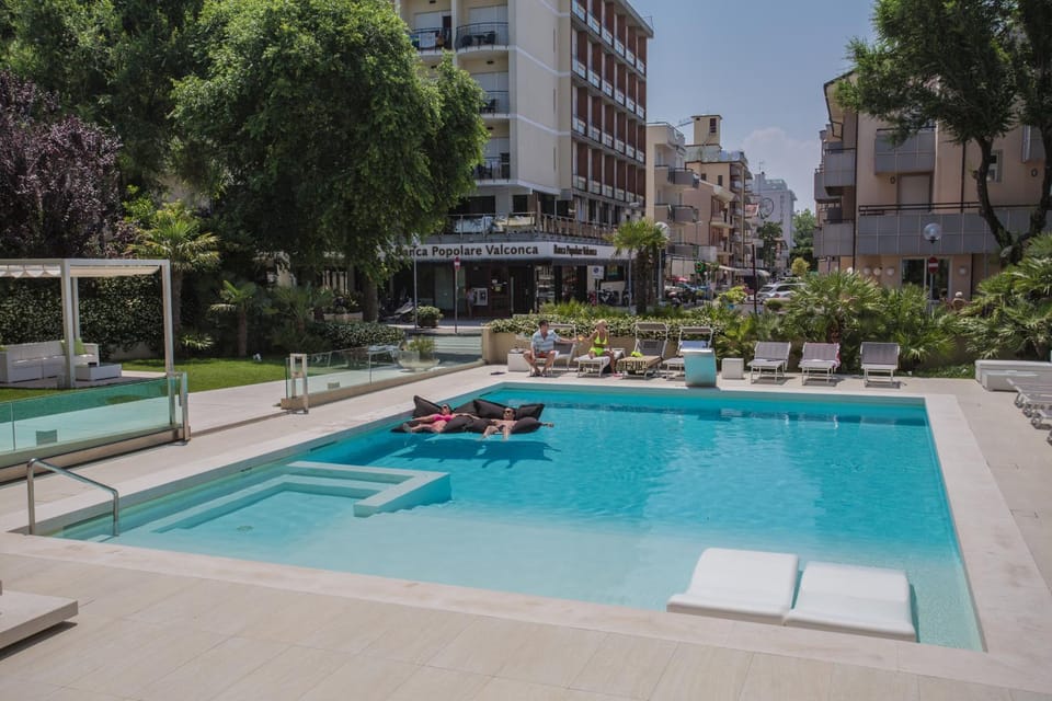 Day, Garden view, Pool view, Street view, Swimming pool, Swimming pool