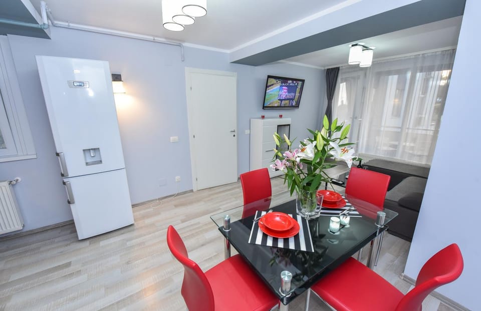 Dining area, Drinks
