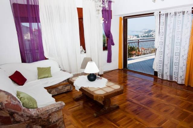 Apartman 1 Apartment in Podstrana