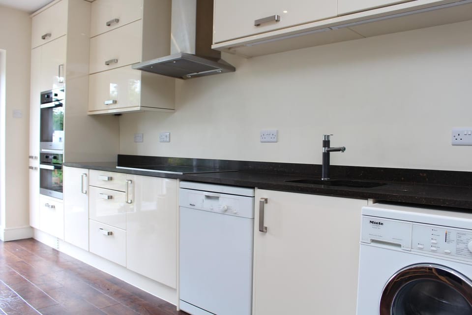 Laurels Guesthouse Bed and Breakfast in West Oxfordshire District