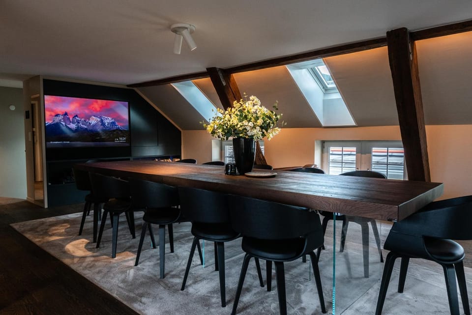 Le Bijou LQ80 Penthouse with Terrace Apartment in Zurich City