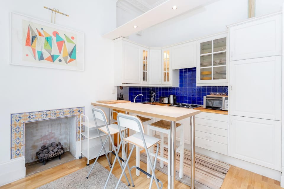 Earls Court Apartments by BaseToGo Apartment in City of Westminster