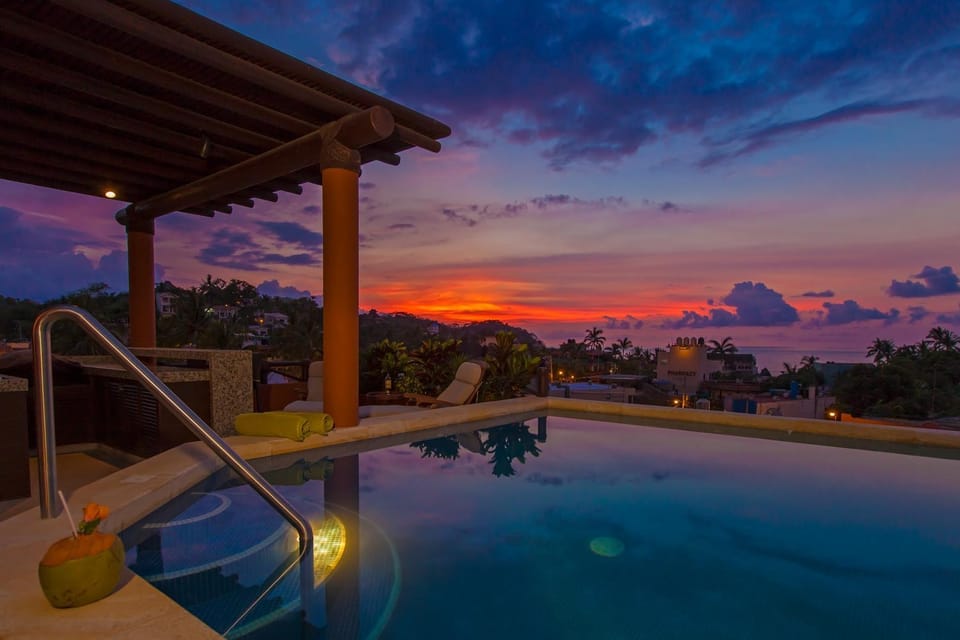 Swimming pool, Swimming pool