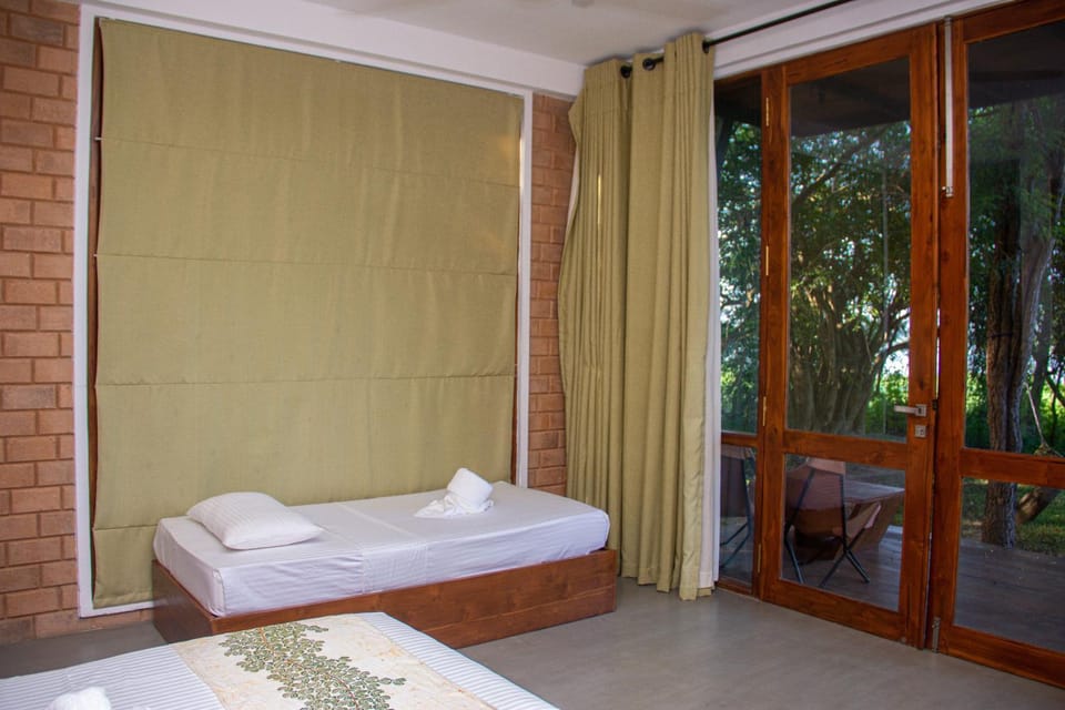 Breezy Lake Chalet in Southern Province