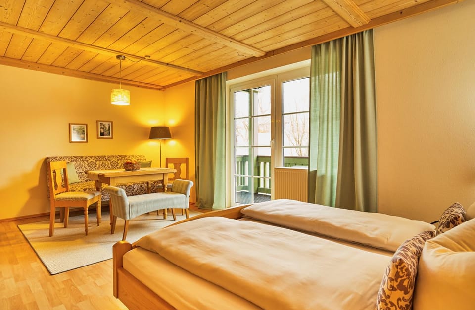 Balcony/Terrace, Living room, Dining area, Bedroom