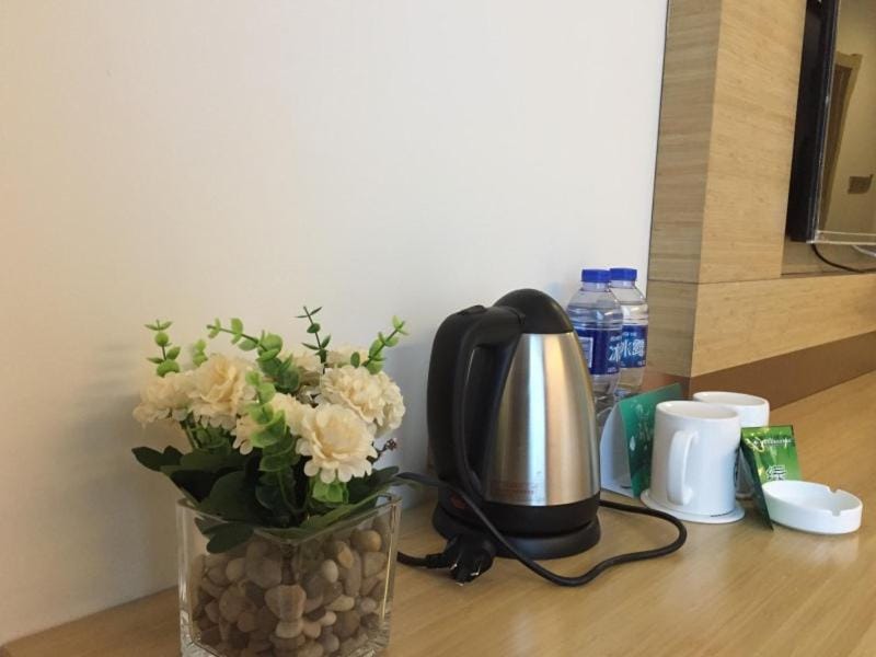GreenTree Inn Xi'an Railway Station Airport Bus Wulukou Subway Station Business Hotel Hotel in Xian