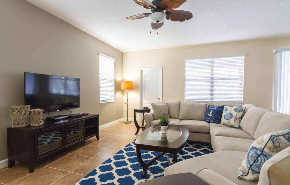 1472RF-The Retreat at ChampionsGate House in Four Corners