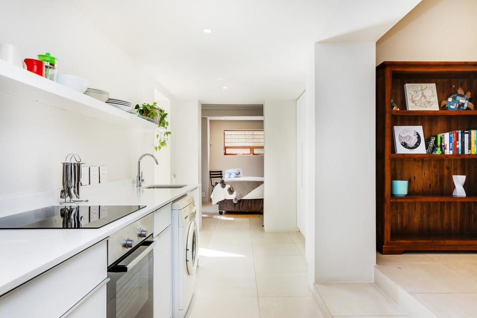 Coffee/tea facilities, Kitchen or kitchenette, Bedroom