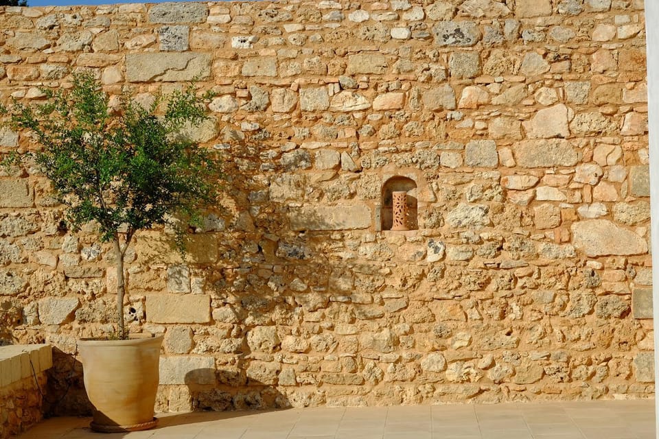 Day, Landmark view