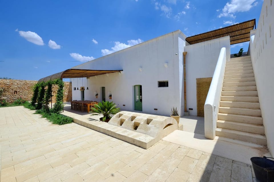 Patio, Day