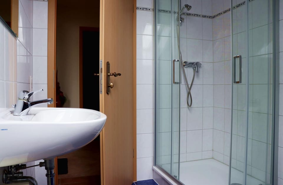 Pension Kuhn Bed and Breakfast in Saxony-Anhalt, Germany