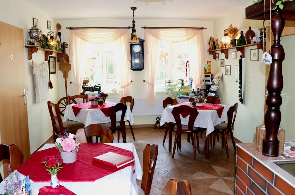 Restaurant/places to eat, Breakfast