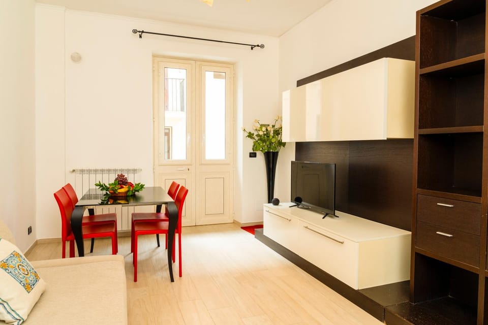 TV and multimedia, Lounge or bar, Dining area