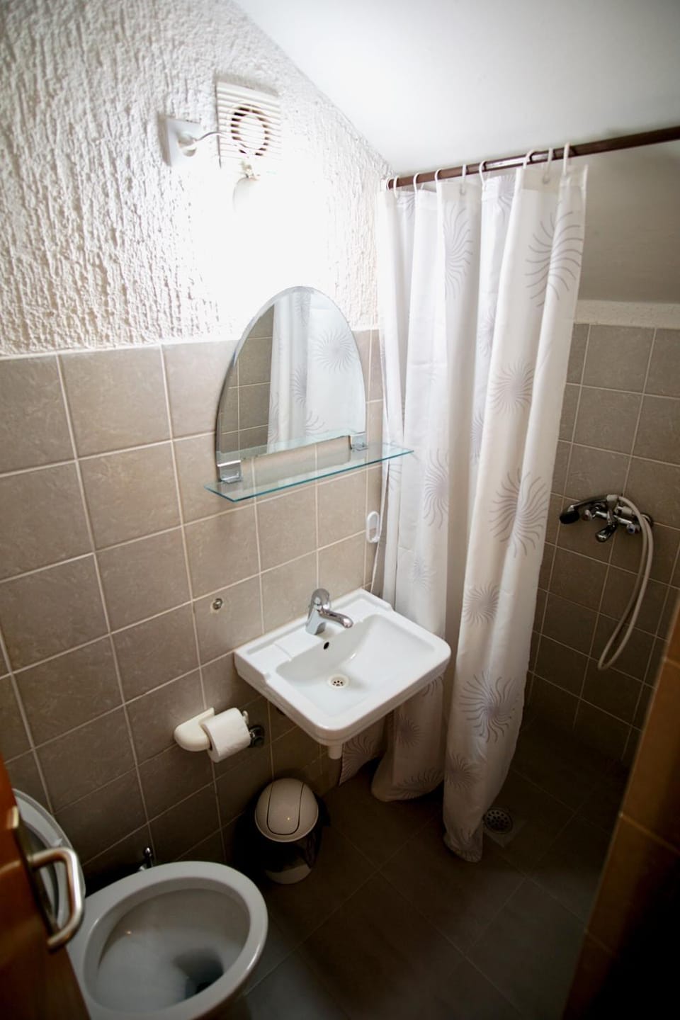 Property building, Bathroom