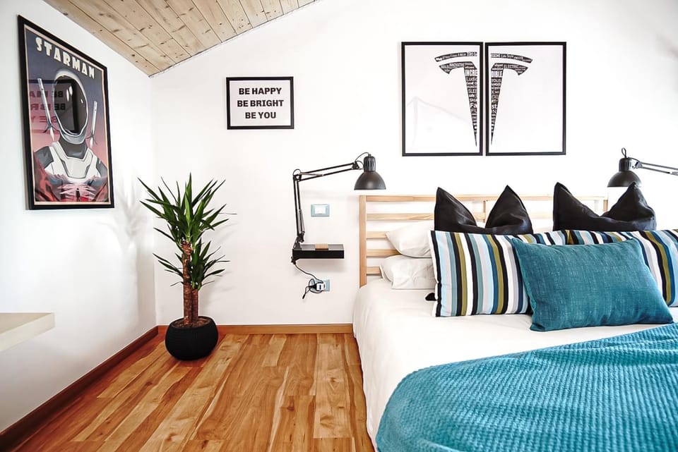 Decorative detail, Bedroom