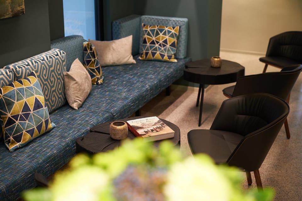 Seating area