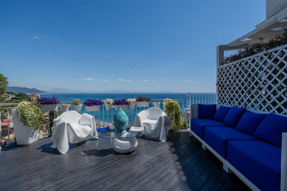 Day, Natural landscape, View (from property/room), Balcony/Terrace, Sea view
