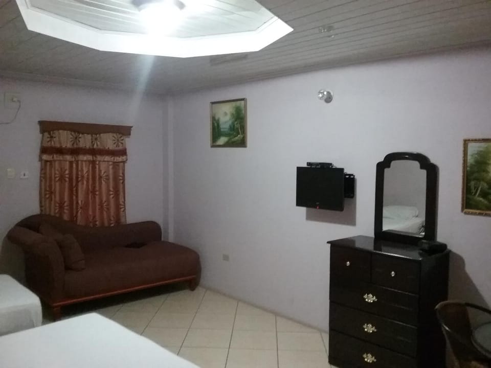 Islanders Place Apartment in Western Tobago
