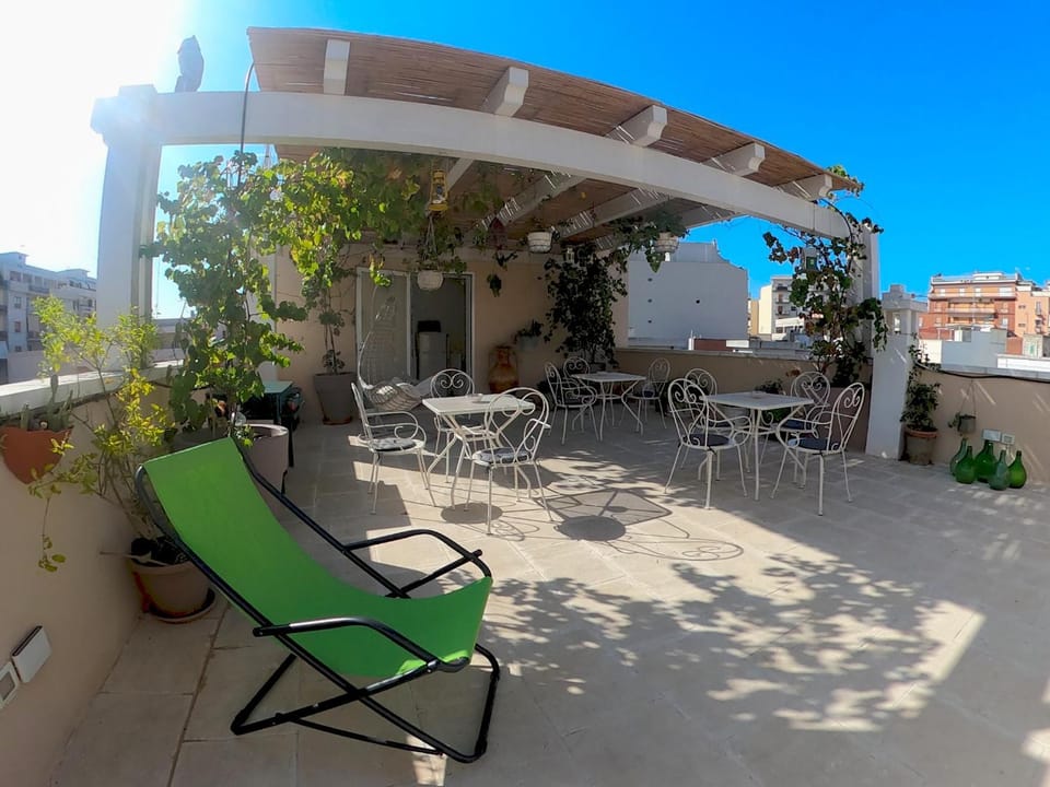 Spring, Summer, Balcony/Terrace