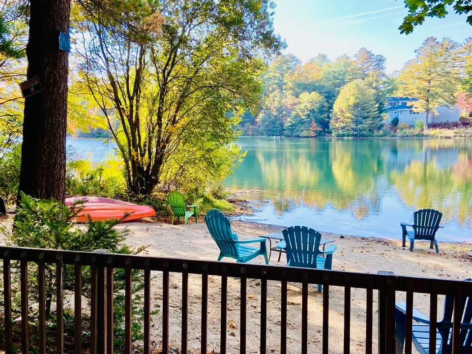 Clear Pond Suite Apartment in Kingston