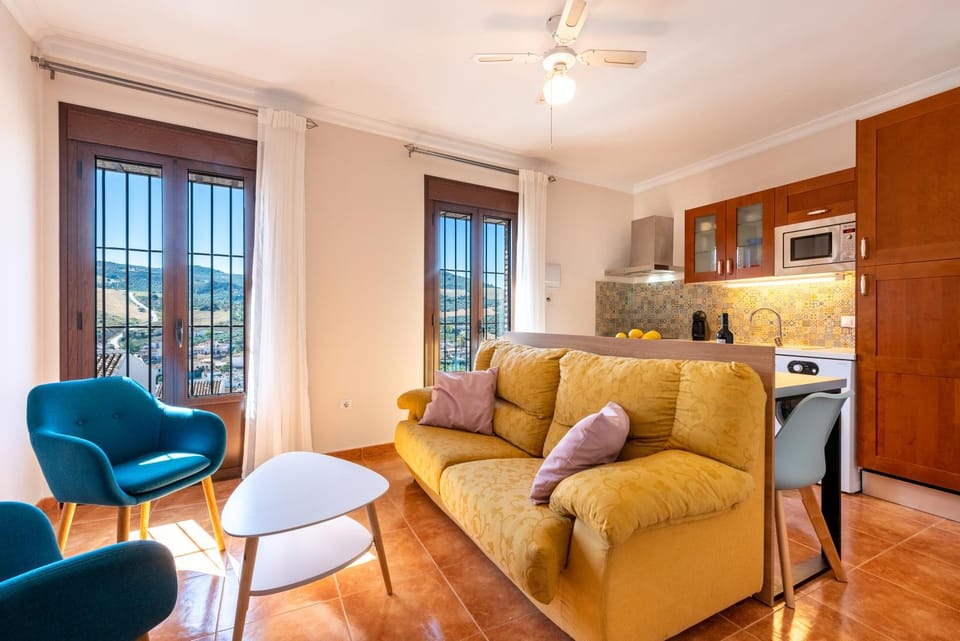 Kitchen or kitchenette, Living room, Dining area