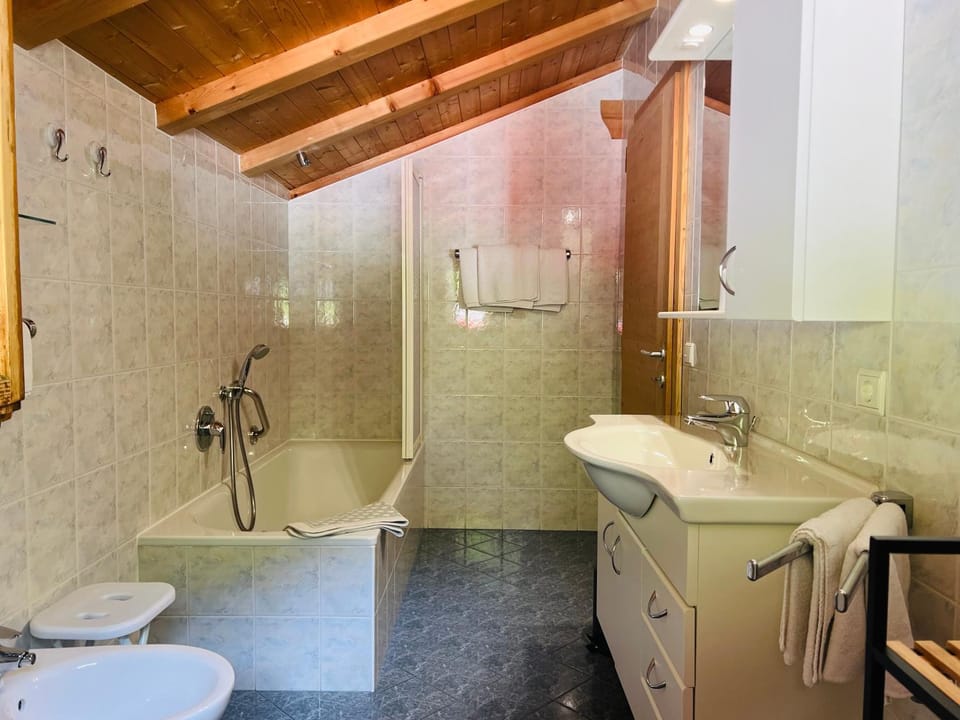 Shower, Bathroom, Bath