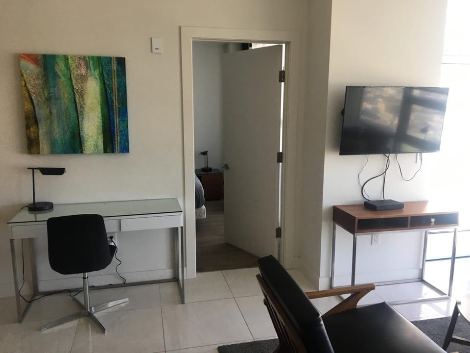 Luxurious Highrise 2b 2b Apartment Heart Of Downtown LA Apartment in Los Angeles