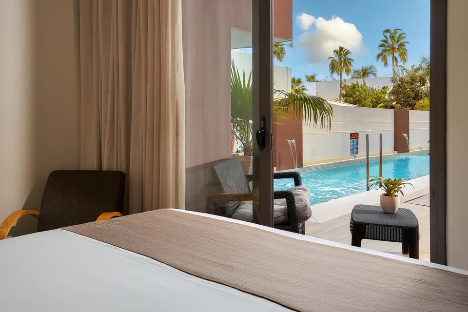 Patio, Bed, View (from property/room), Bedroom