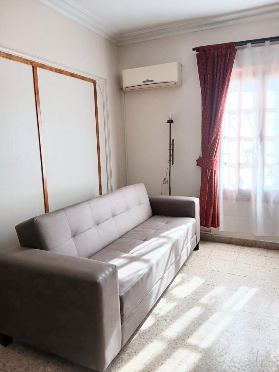 Living room, air conditioner