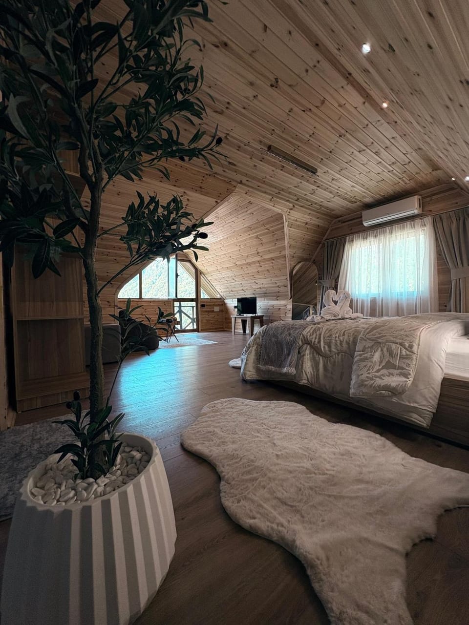Guesthouse "Gjin Thana" Bed and Breakfast in Montenegro