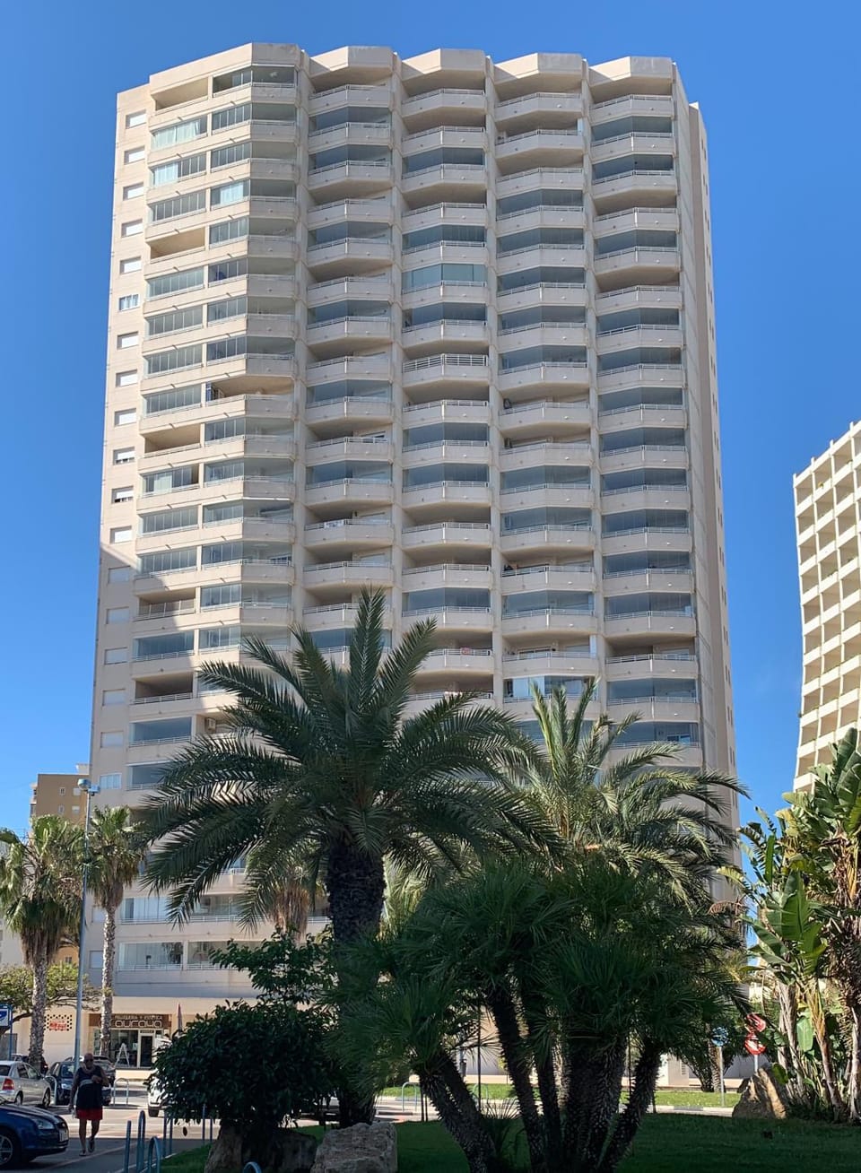 Property building, Facade/entrance