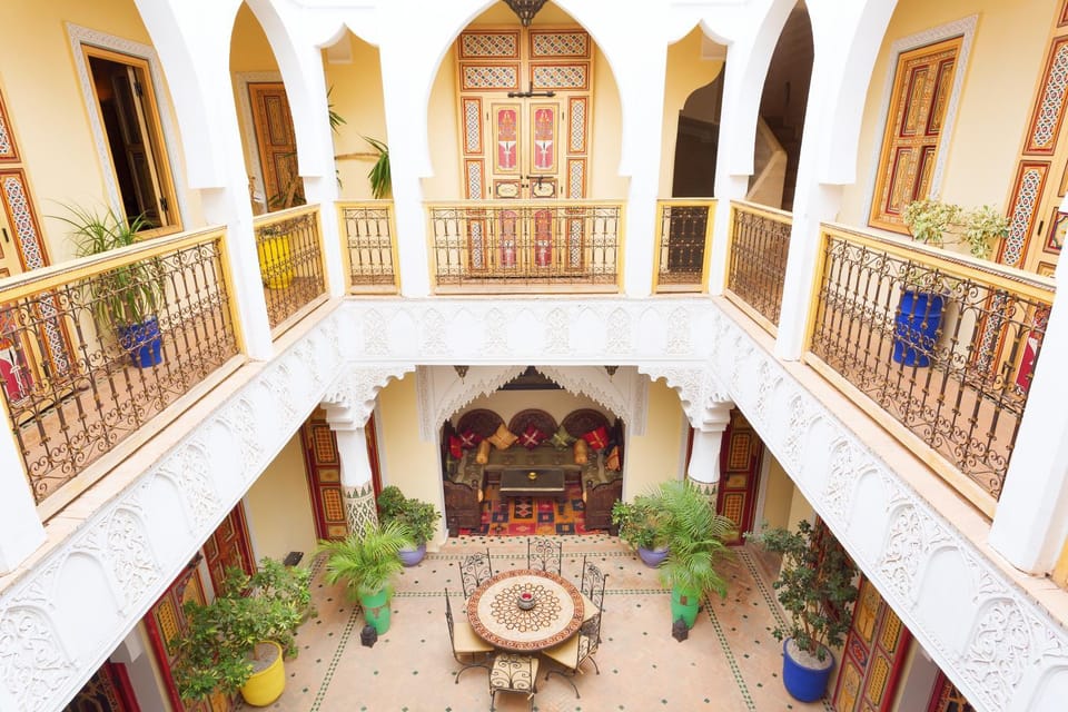 Patio, Restaurant/places to eat