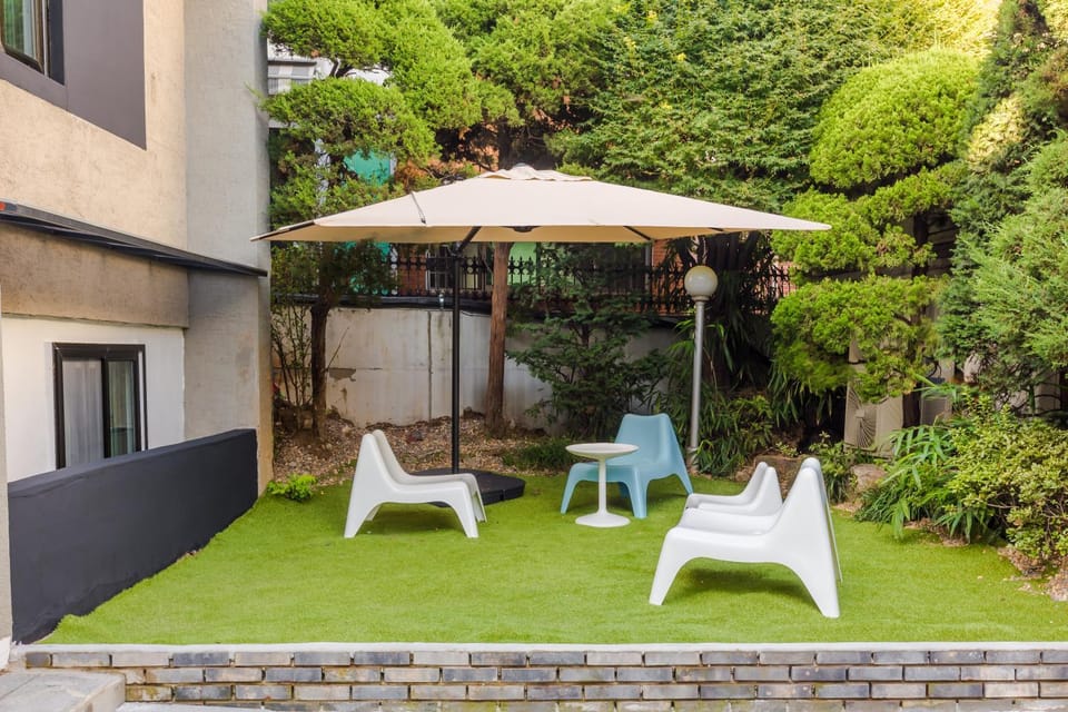 Hotel Baroato 2nd Bed and Breakfast in Seoul