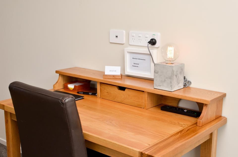Living room, Business facilities
