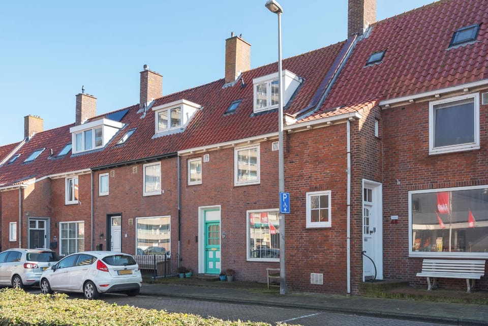 Property building, Street view, Location