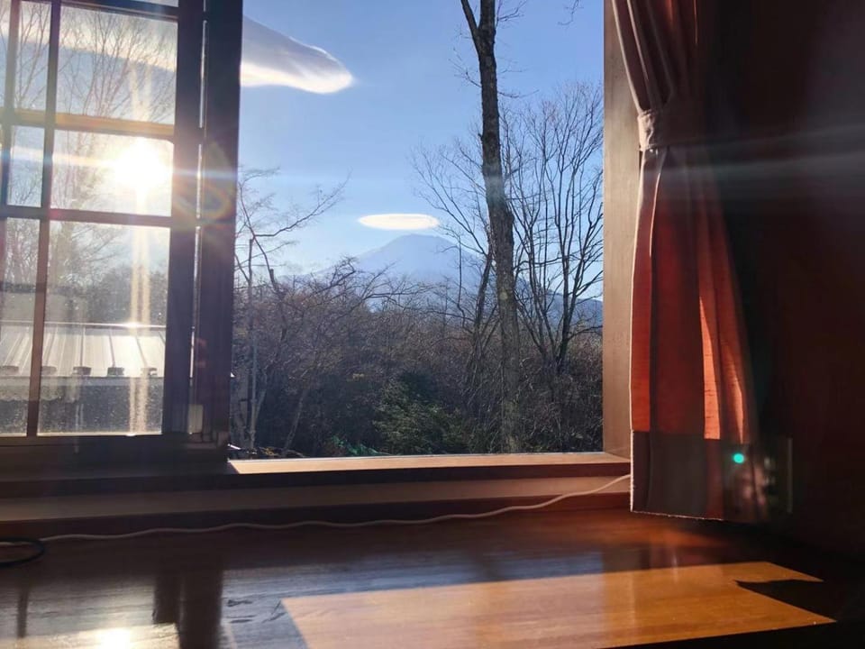 Balcony/Terrace, Balcony/Terrace, Photo of the whole room, Mountain view