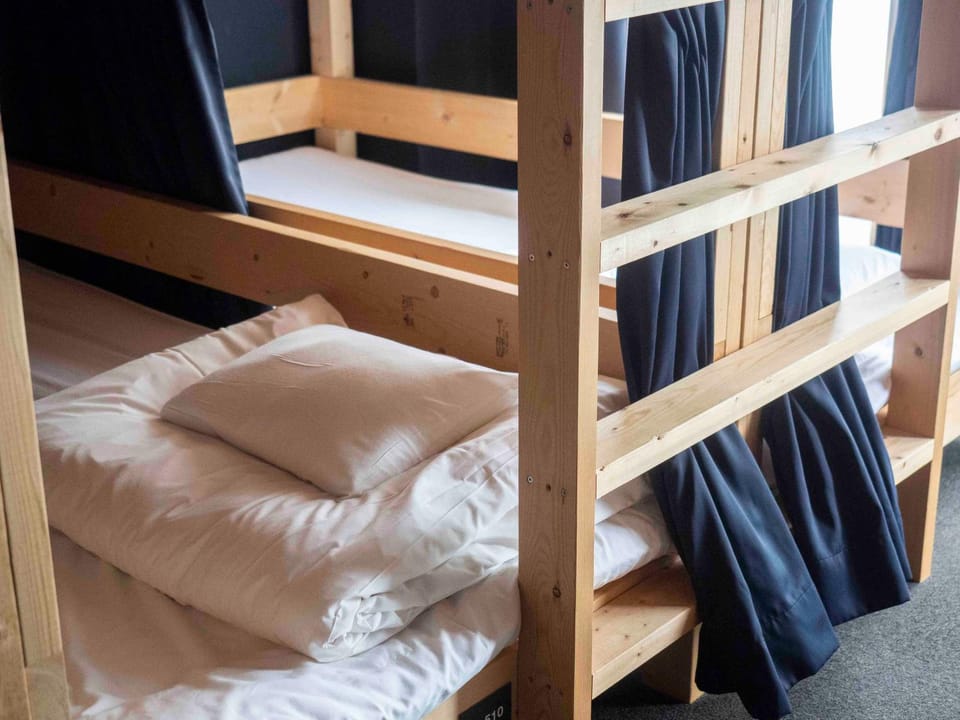 Bed, Photo of the whole room, Bedroom, bunk bed