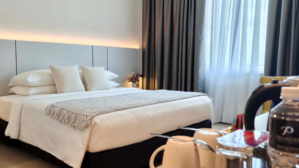 Premiere Hotel - Complimentary Shuttle to Klang Wholesale Market Hotel in Selangor, Malaysia