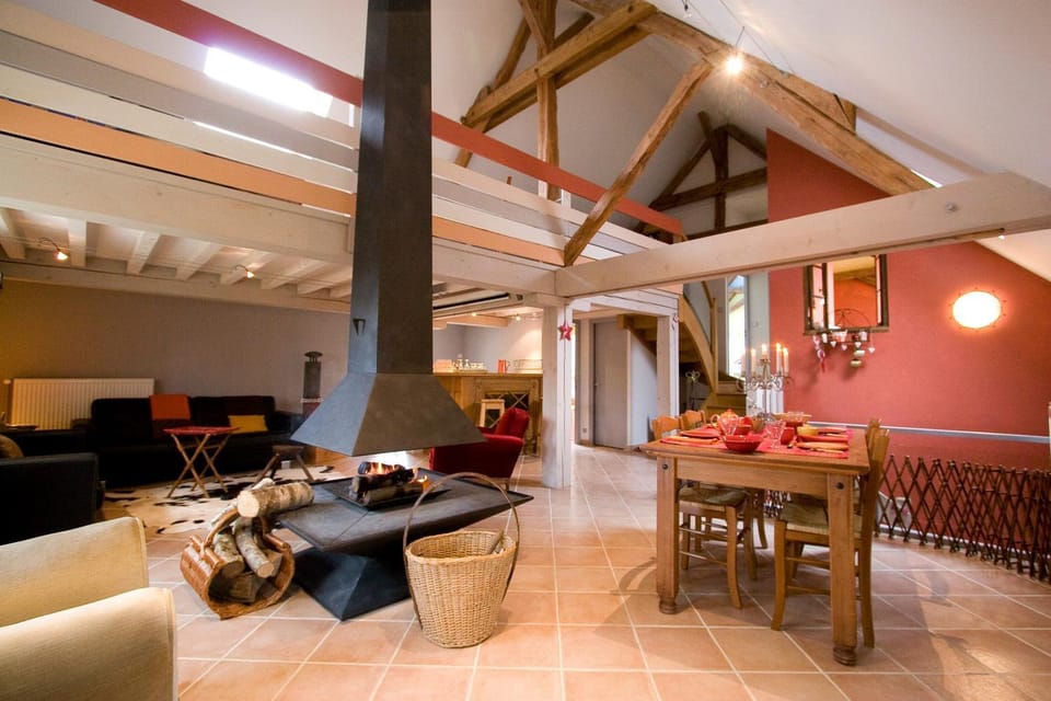 Lounge or bar