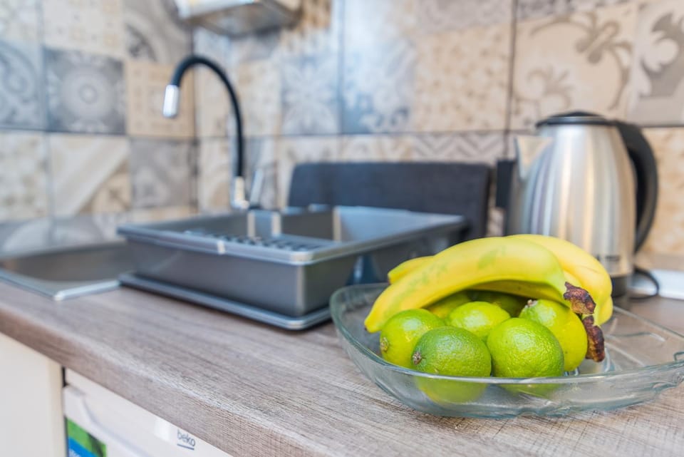 Kitchen or kitchenette, Food